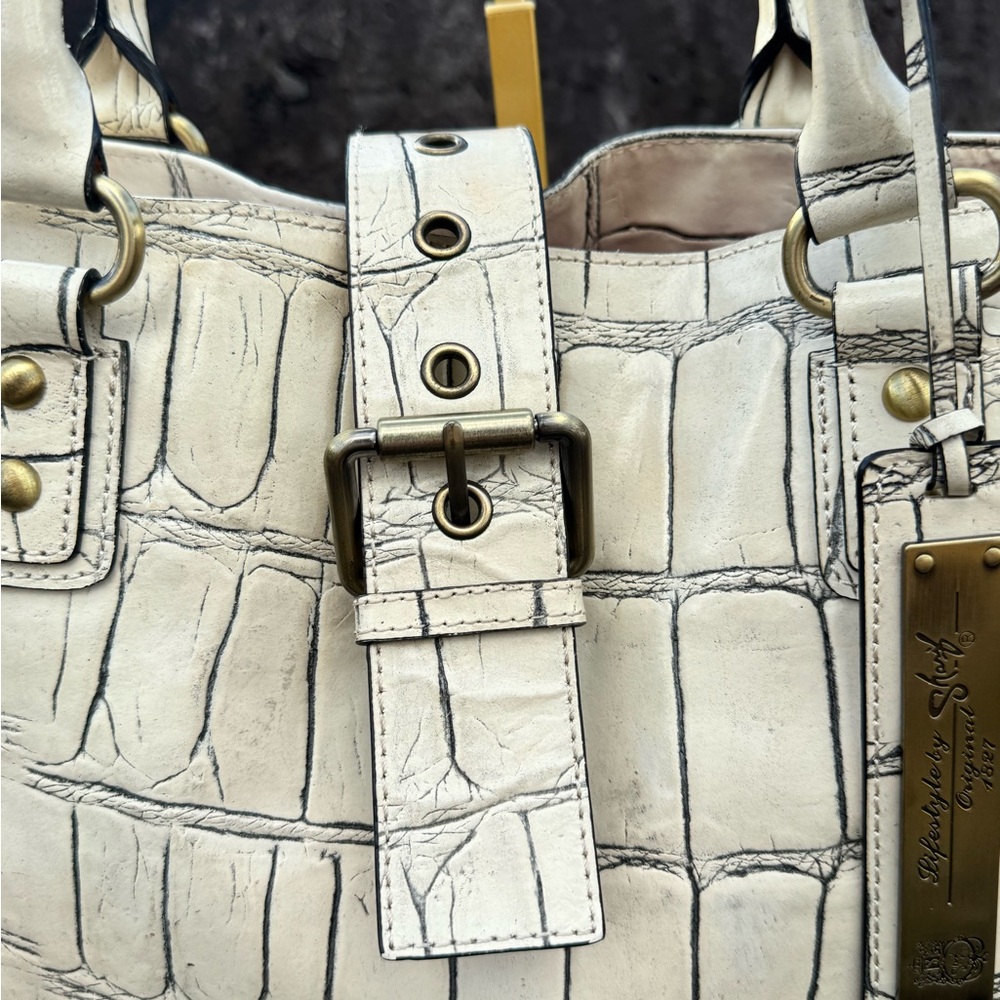 Sharif Studio Cream Croc Embossed Studded Tote Bag - Picture 6 of 15